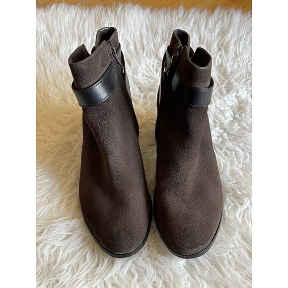 COACH Women's Sz 6 Patricia Bootie Dark Brown Suede Leather Block Heel - Picture 12 of 12